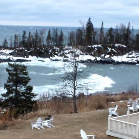 Cove Point Lodge Beaver Bay Kültér fotó