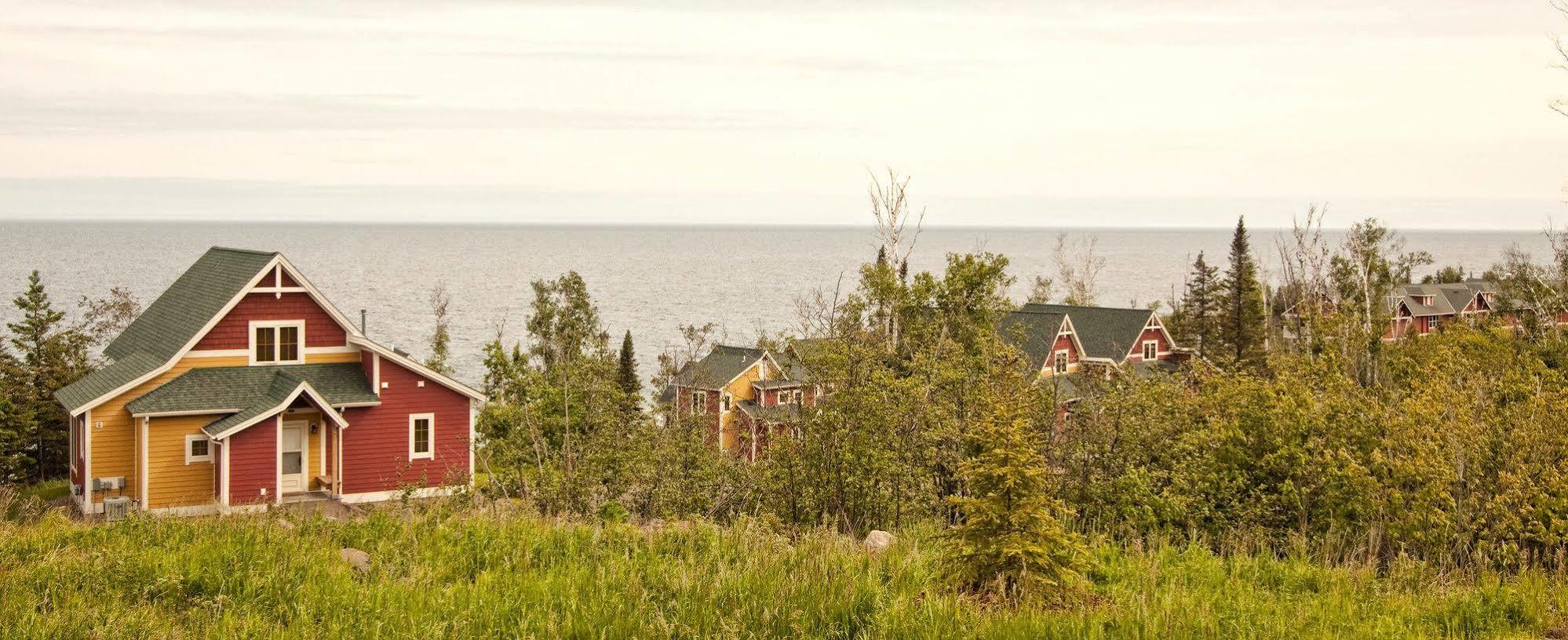 Cove Point Lodge Beaver Bay Kültér fotó